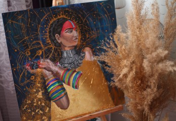 Painting акрилом Создательница