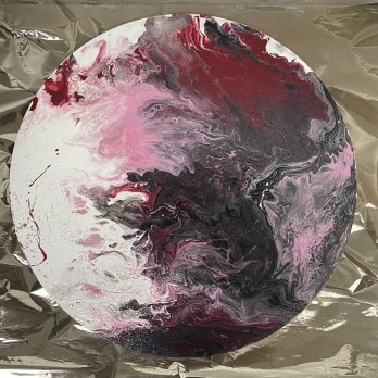 Картина акрилом Pink moon